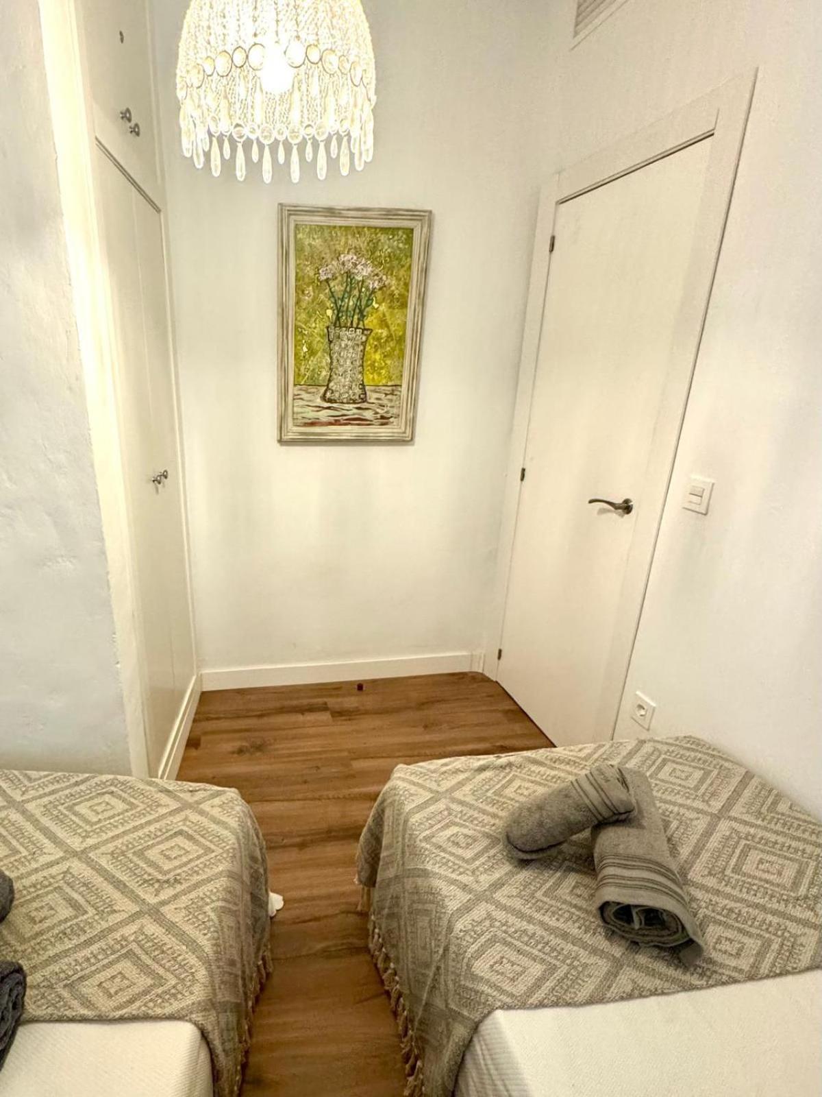 Apartamento El Rincon Del Arte Granada Centro & Desayuno Incluido ภายนอก รูปภาพ